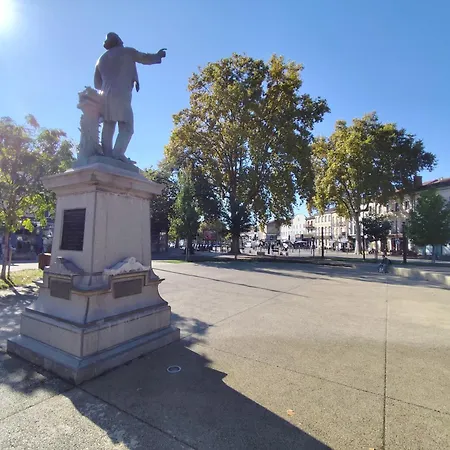 Le Jasmin - T2 En Hypercentre D'agen شقة *